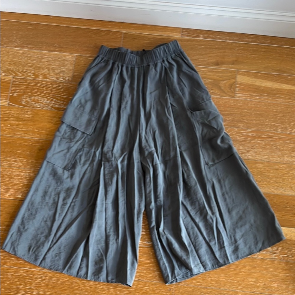 Ruti Gray Almost Cargo Skirt Pants